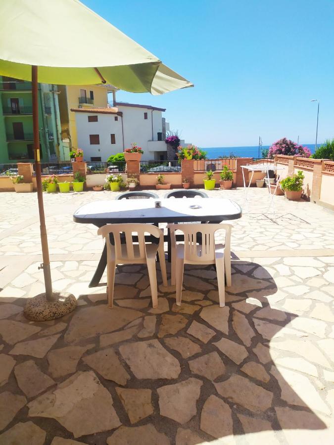 La Terrazza Sul Mare Marina di Camerota Exterior foto